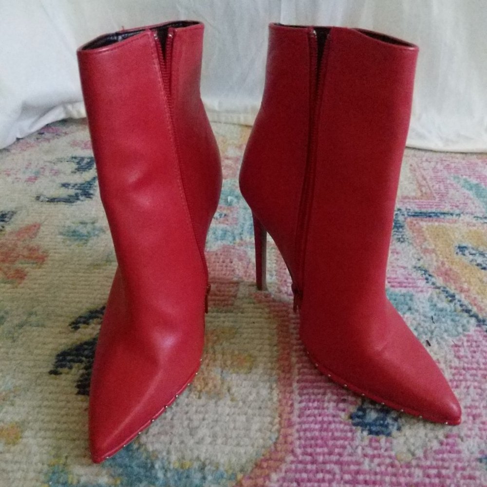 Sexy Red Pointy Toe Qupid Ankle Boots Size 7 Sailor Mercury Style